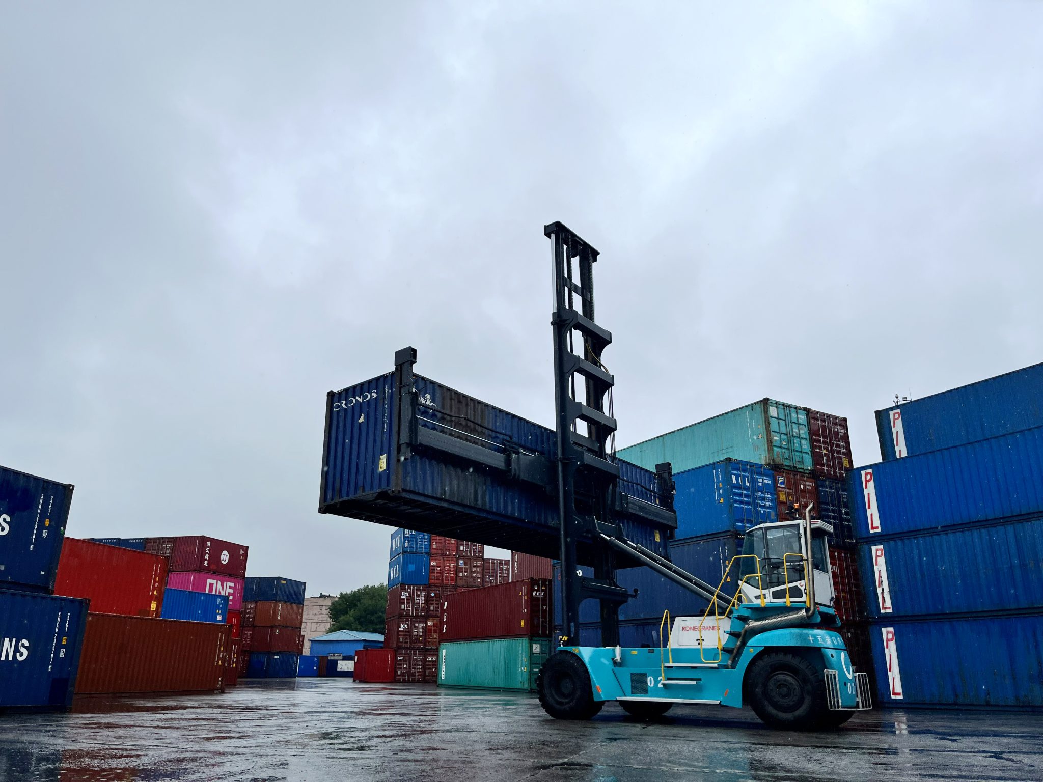 Empty Container Handlers - Image 7